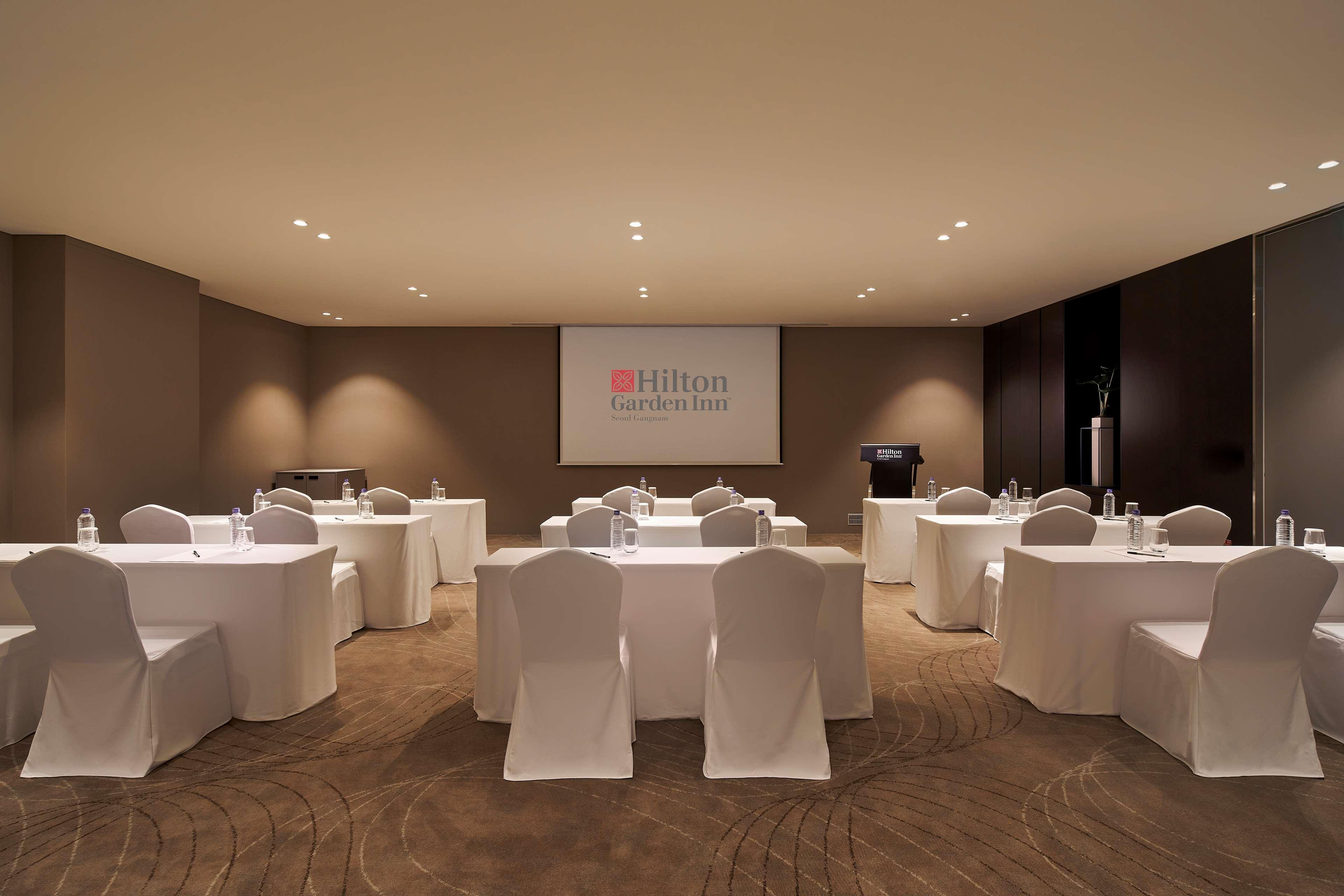 Hilton Garden Inn Seoul Gangnam Exterior foto