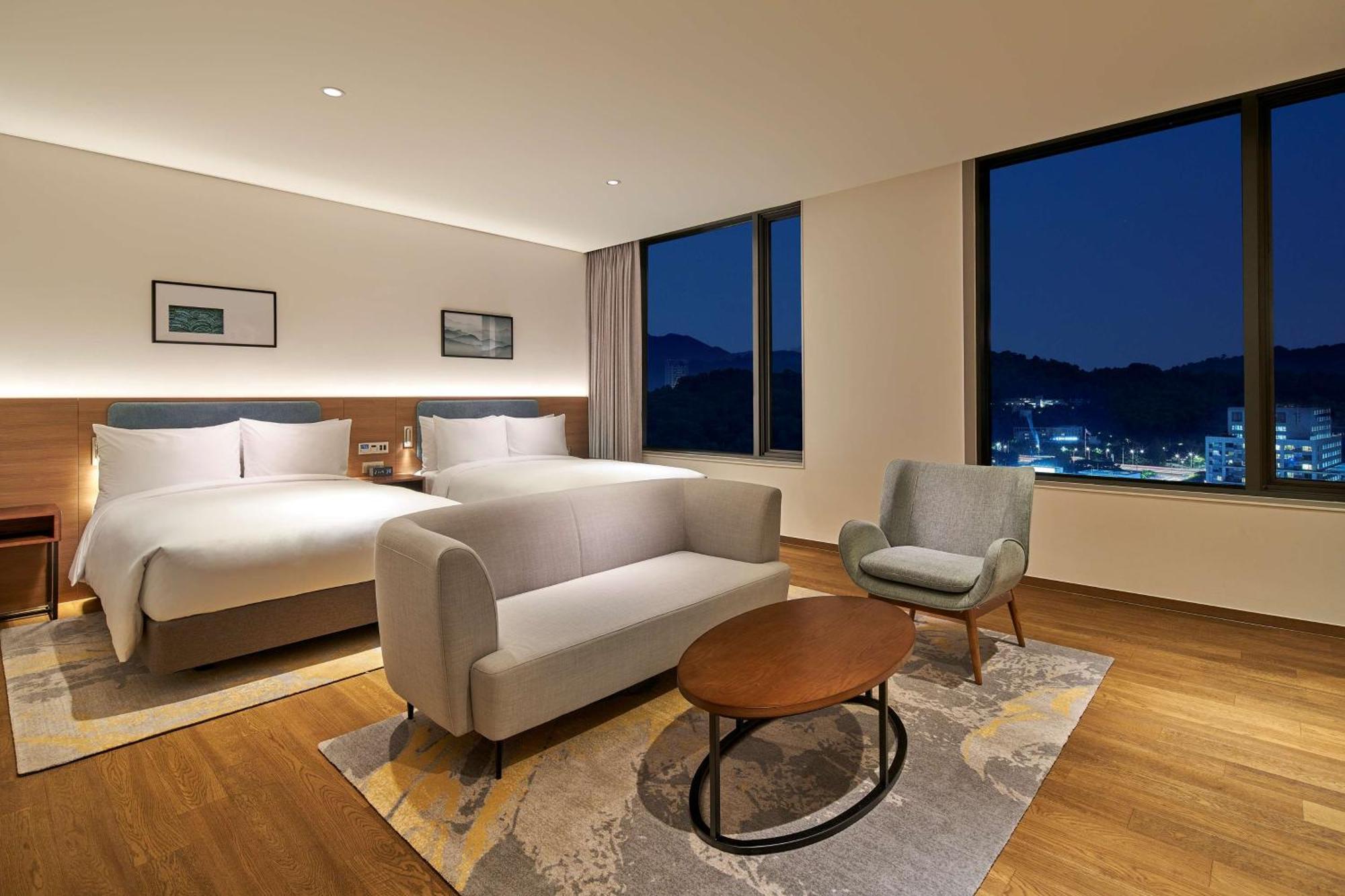 Hilton Garden Inn Seoul Gangnam Exterior foto