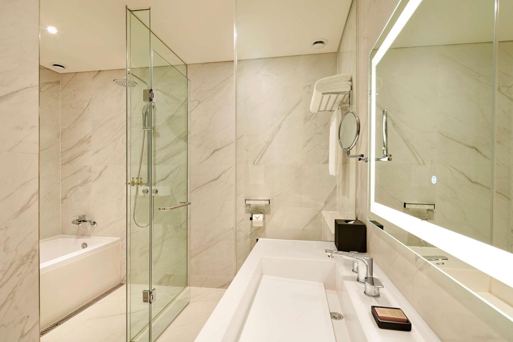 Hilton Garden Inn Seoul Gangnam Exterior foto